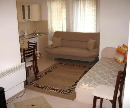 Sveti Stefan Aparthotel