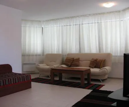 Sveti Stefan Aparthotel